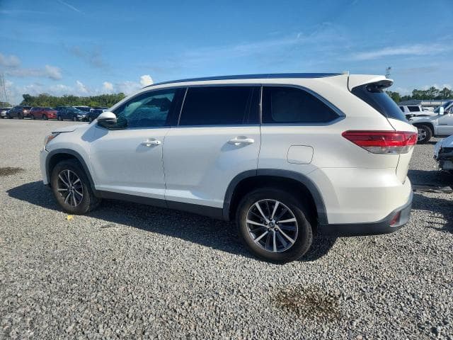 2019 TOYOTA HIGHLANDER XLE 2