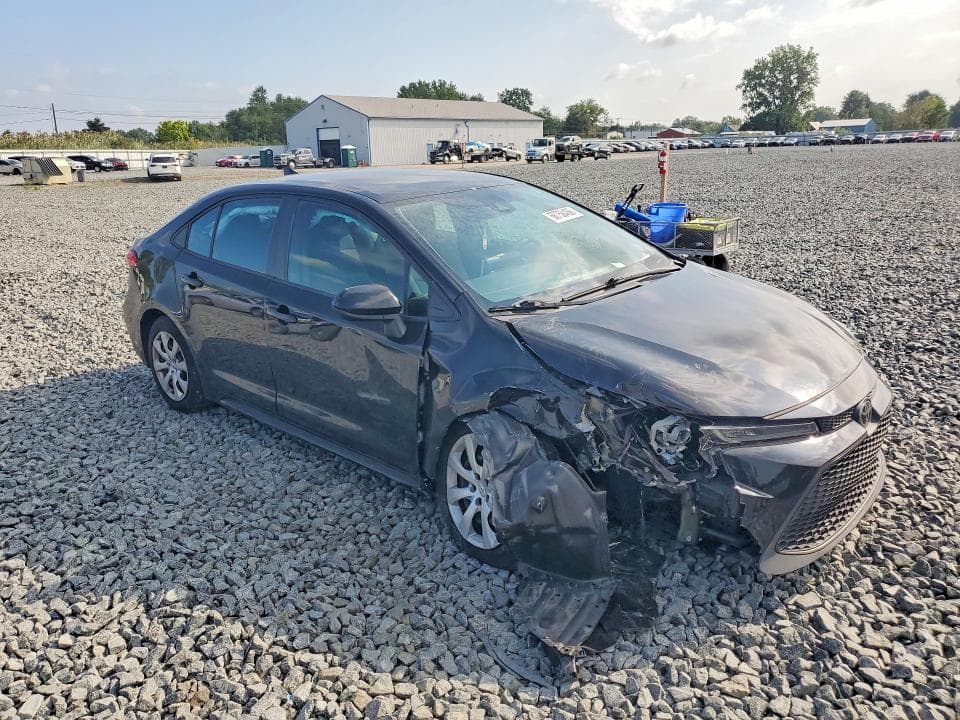 2020 TOYOTA COROLLA LE 4