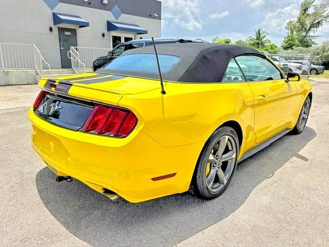 2017 FORD MUSTANG 3