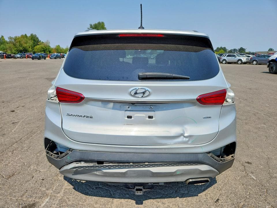 2020 HYUNDAI SANTA FE SE 6