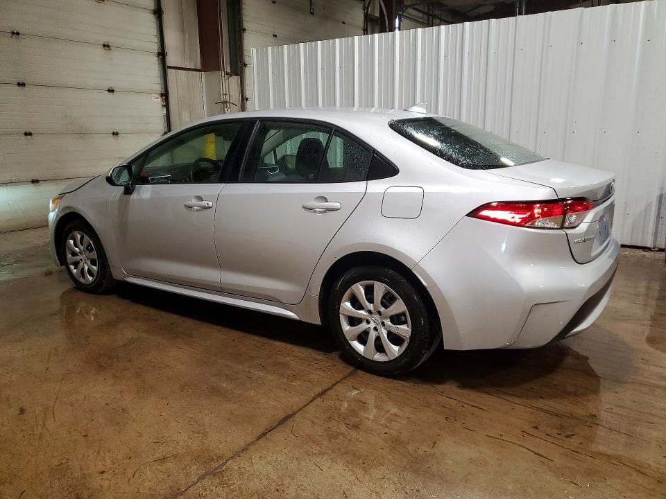 2022 TOYOTA COROLLA LE 2
