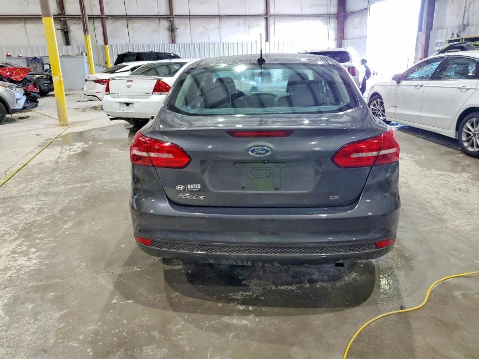 2017 FORD FOCUS SE 6
