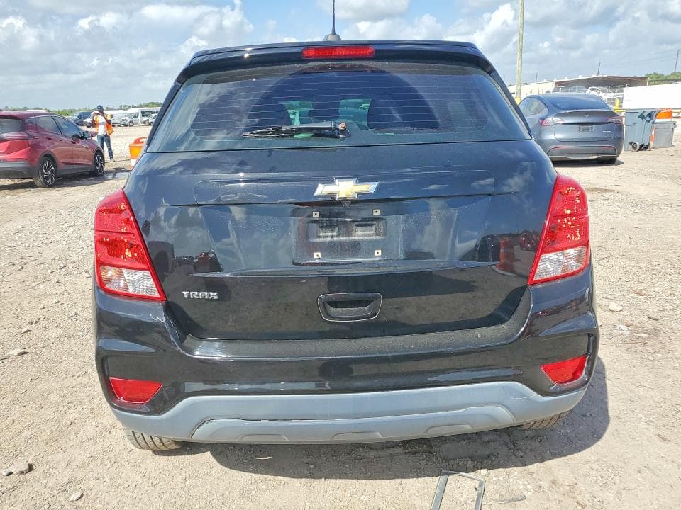2019 CHEVROLET TRAX LS 6