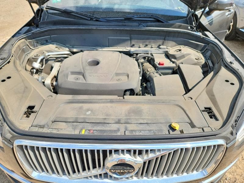 2018 VOLVO XC90 T6 11