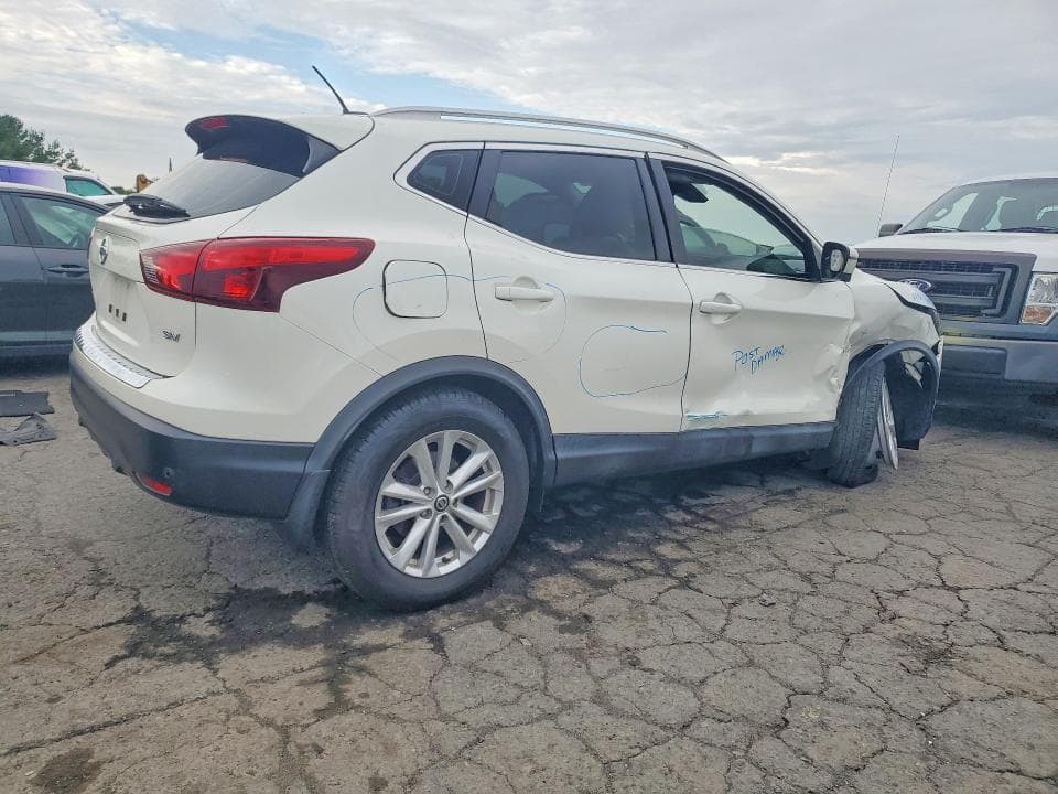 2019 NISSAN ROGUE SPORT SV 3