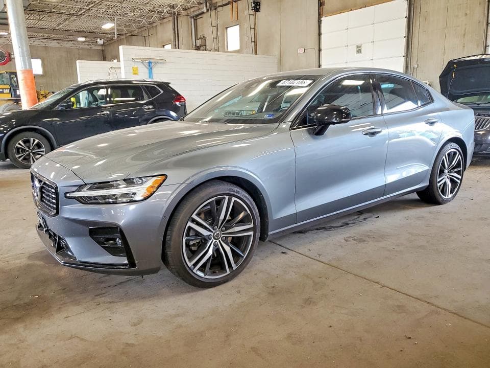 2021 VOLVO S60 T5 R-DESIGN - 1