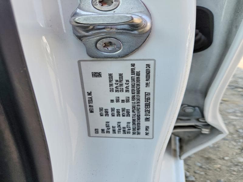 2020 TESLA MODEL 3 13