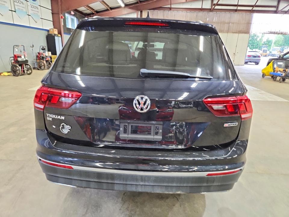 2020 VOLKSWAGEN TIGUAN SE 6