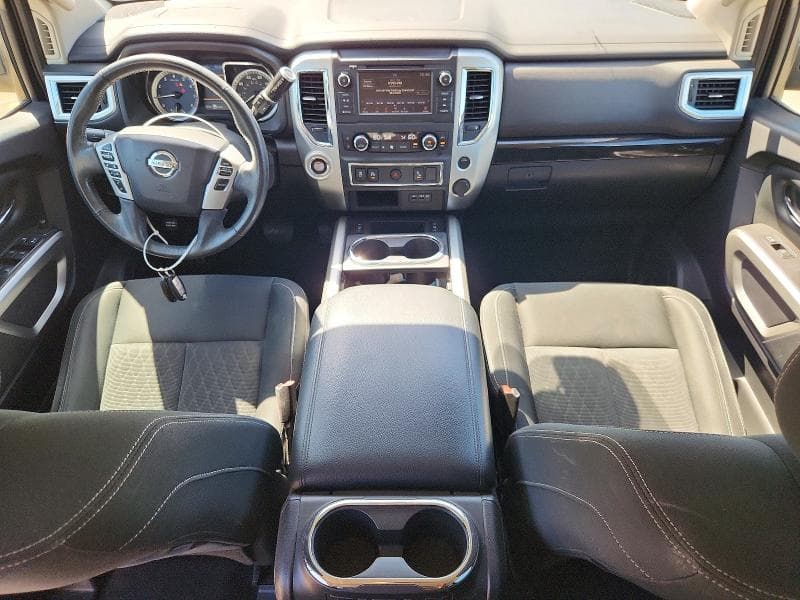 2019 NISSAN TITAN SV 8