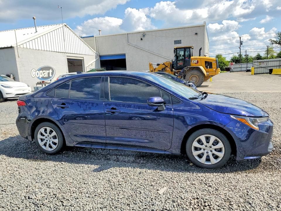 2023 TOYOTA COROLLA LE 4