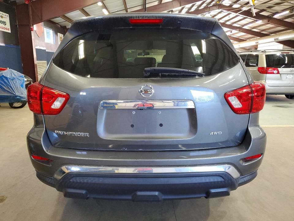2018 NISSAN PATHFINDER S 6