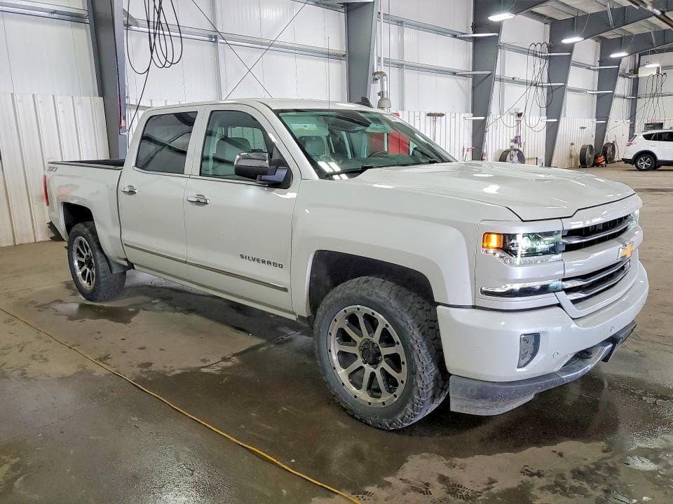 2017 CHEVROLET SILVERADO K1500 LTZ 4