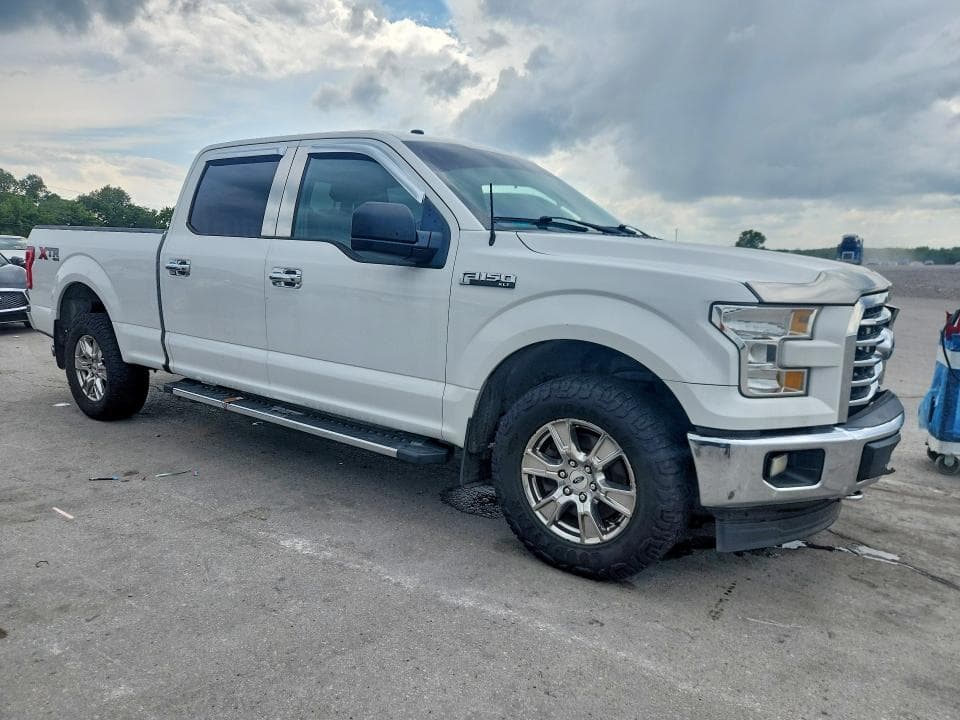 2017 FORD F150 SUPERCREW 4