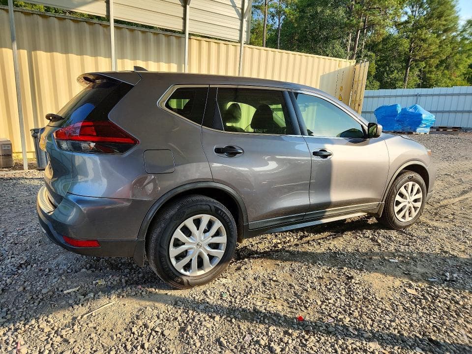 2018 NISSAN ROGUE S 3