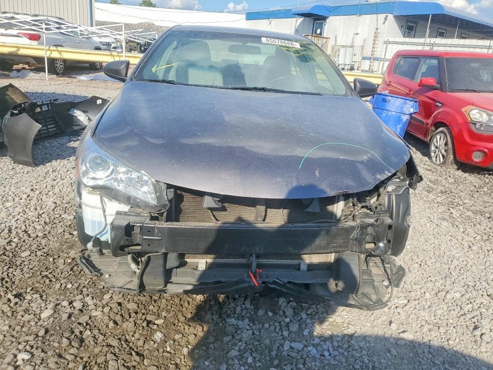 2017 TOYOTA CAMRY LE 5
