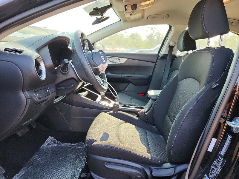 2024 KIA FORTE LX 7