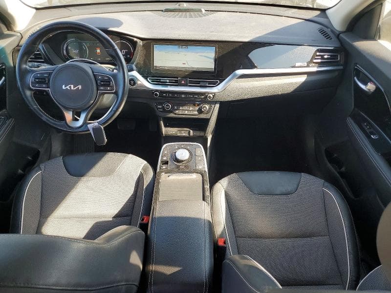 2022 KIA NIRO EV EX 8