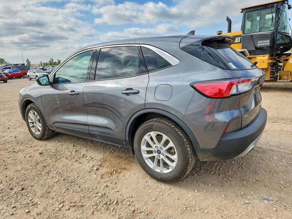 2022 FORD ESCAPE SE 2