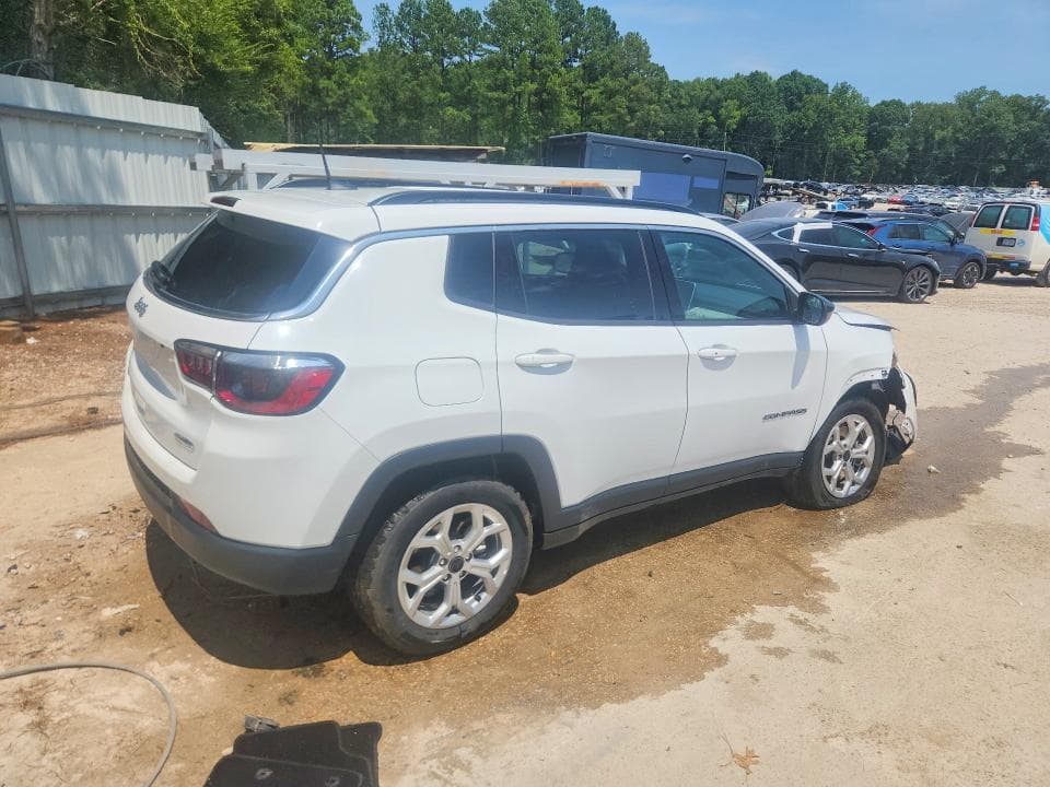 2025 JEEP COMPASS LATITUDE 3