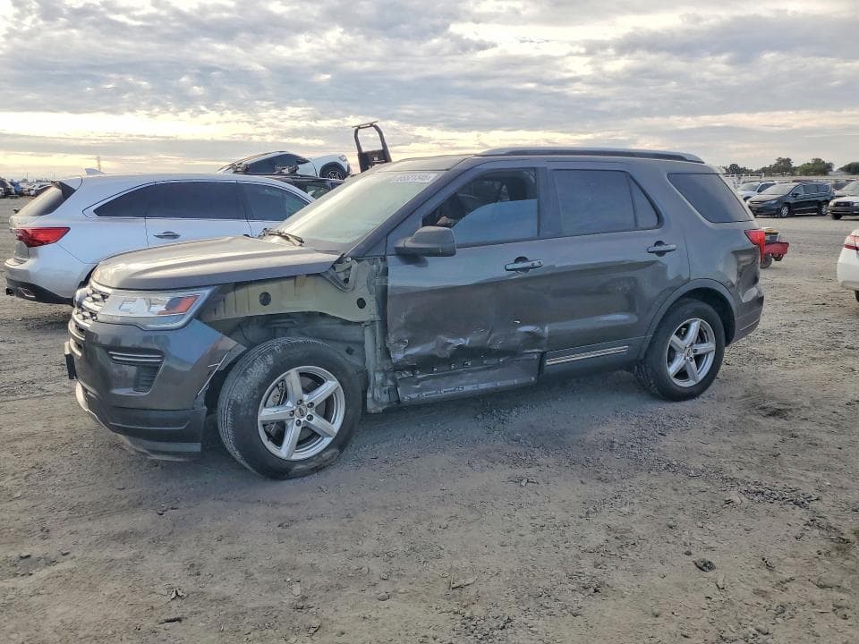 2018 FORD EXPLORER XLT - 1