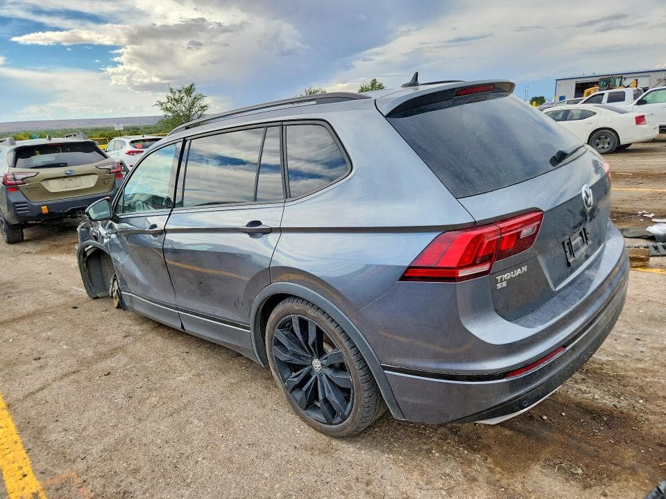 2021 VOLKSWAGEN TIGUAN SE 2