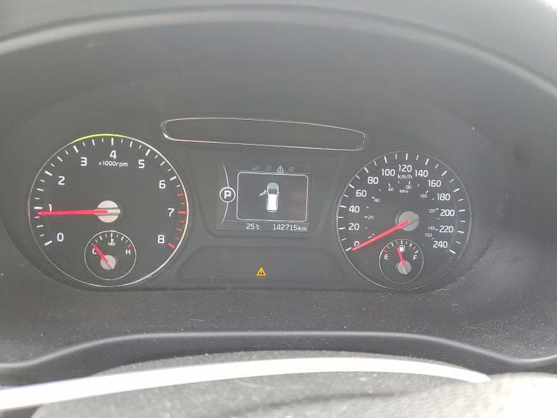 2018 KIA SORENTO LX 9