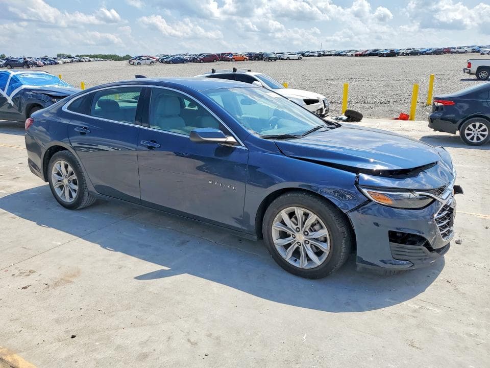 2021 CHEVROLET MALIBU LT 4