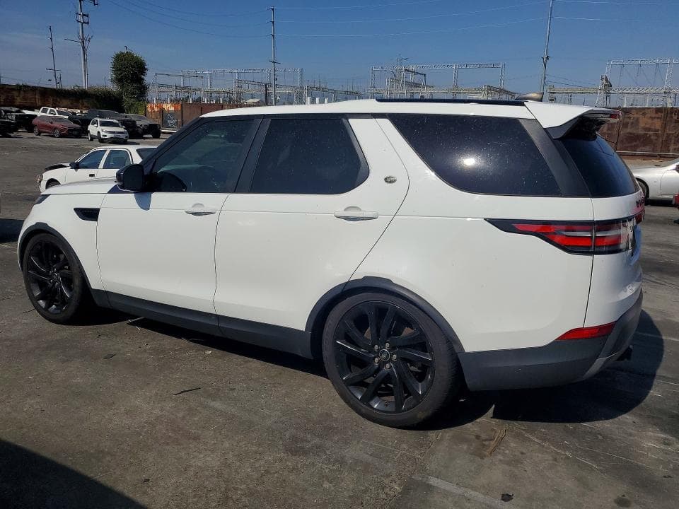 2017 LAND ROVER DISCOVERY HSE LUXURY 2