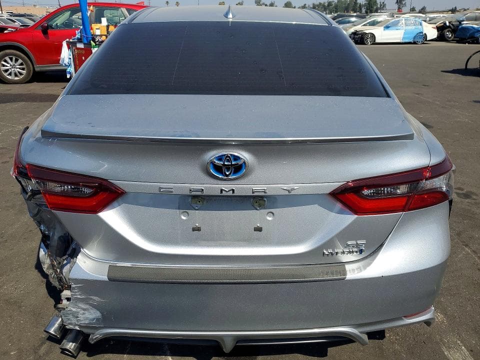 2023 TOYOTA CAMRY HYBRID SE 6