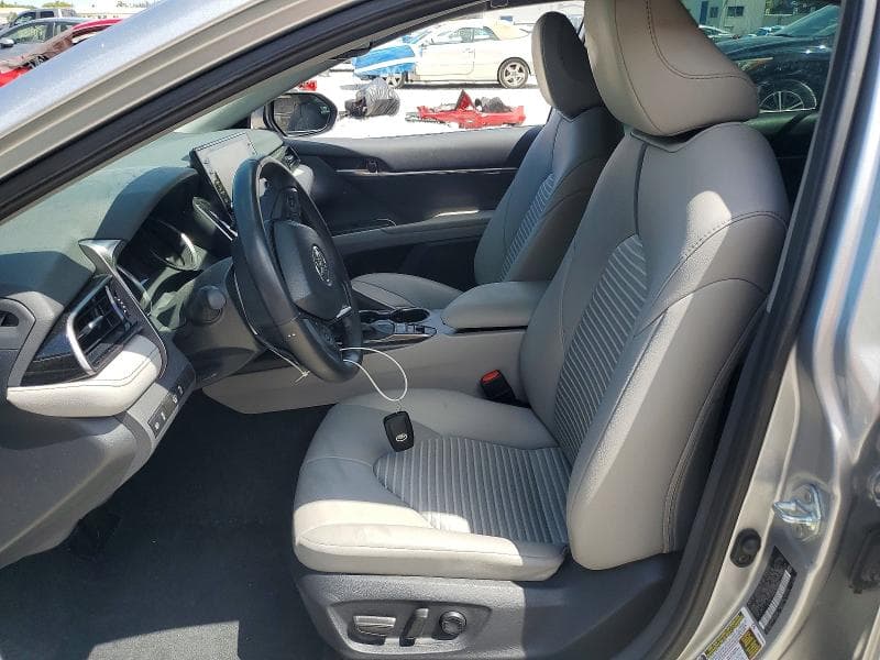 2024 TOYOTA CAMRY HYBRID SE 7