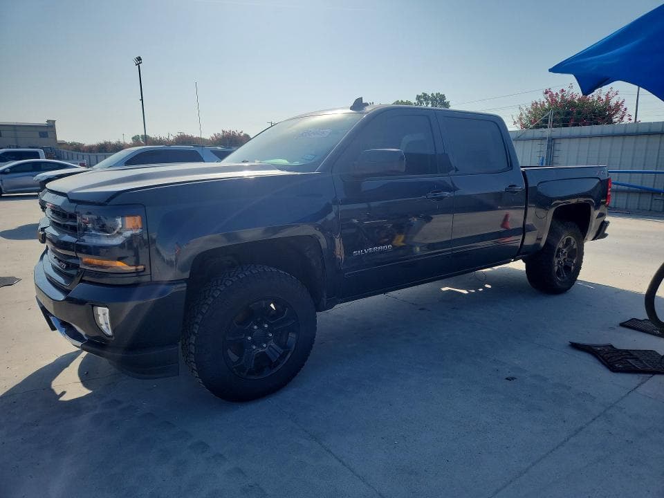 2018 CHEVROLET SILVERADO K1500 LT - 1