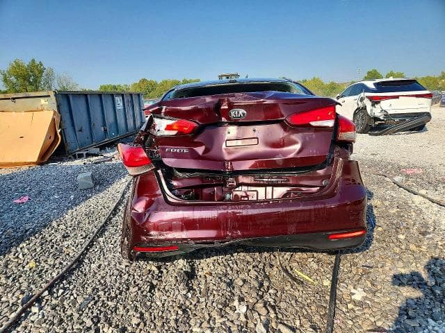 2017 KIA FORTE LX 6