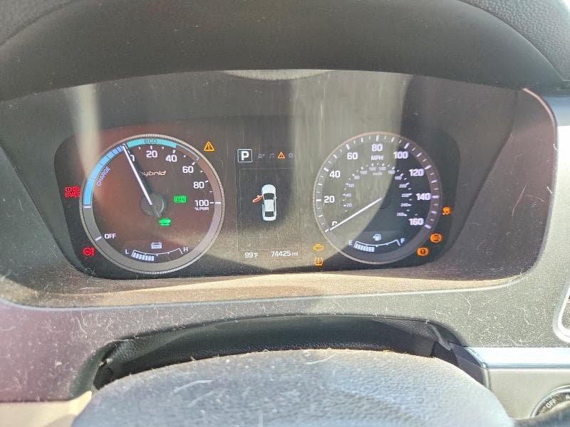 2017 HYUNDAI SONATA HYBRID SE 9