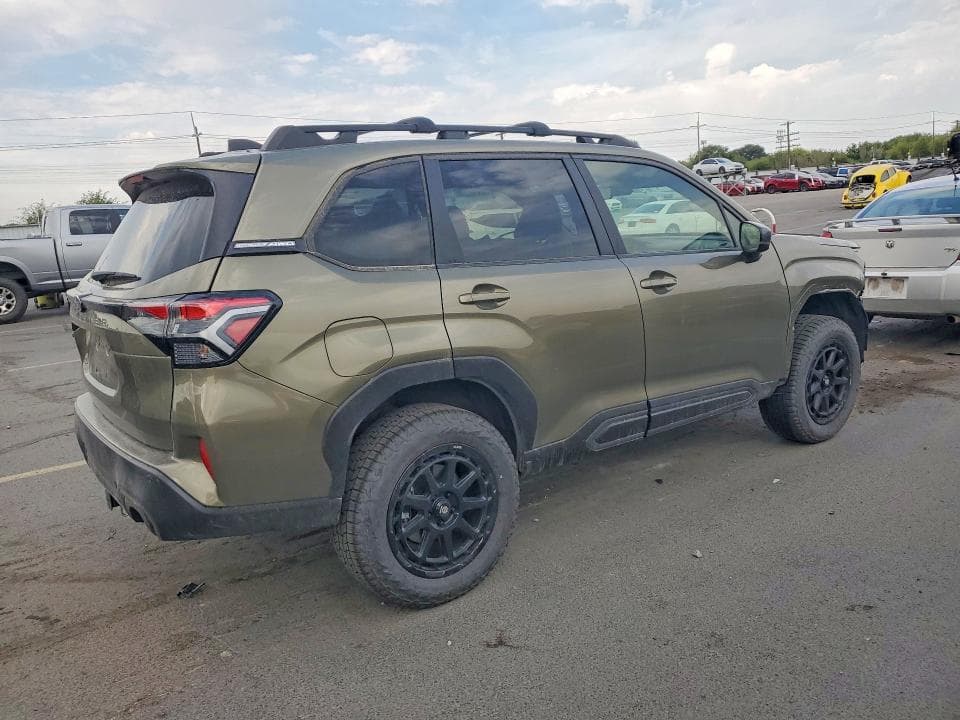 2025 SUBARU FORESTER LIMITED 3