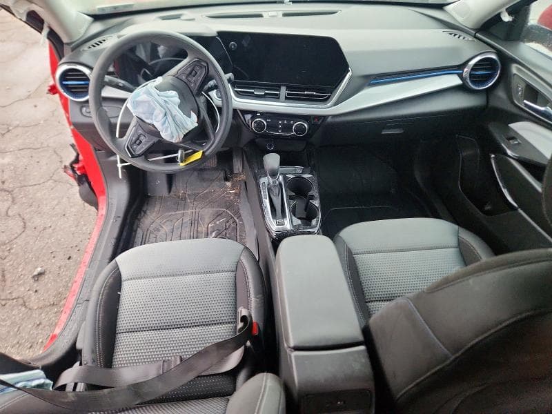2026 CHEVROLET TRAX 1LT 8