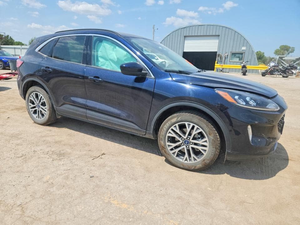 2021 FORD ESCAPE SEL 4
