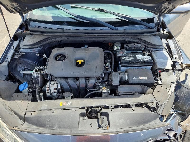 2019 HYUNDAI ELANTRA SEL 11