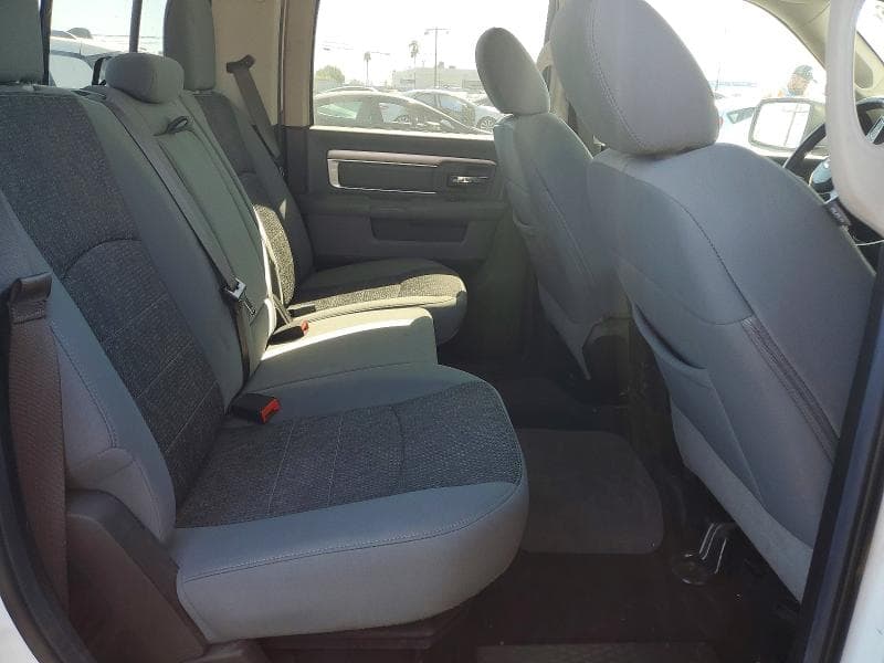 2020 RAM 1500 CLASSIC SLT 10