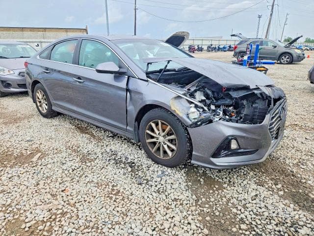 2018 HYUNDAI SONATA SE 4