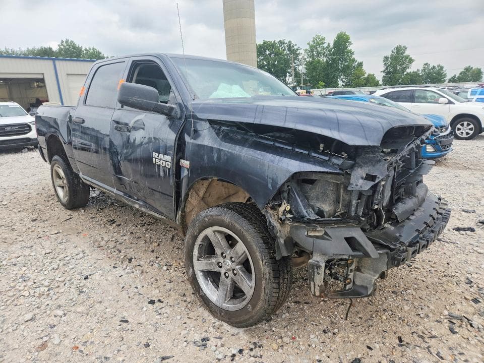 2017 RAM 1500 ST 4