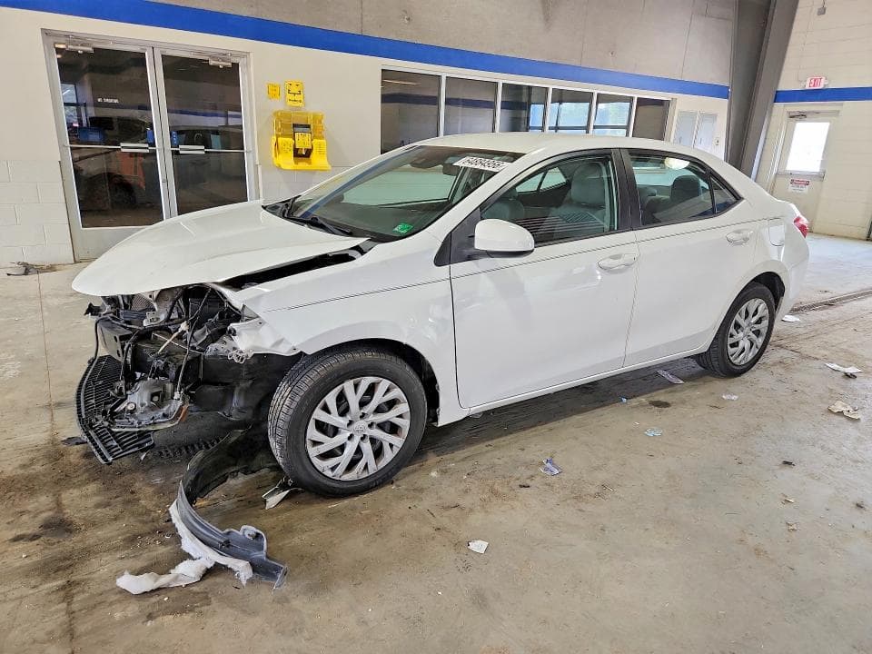 2018 TOYOTA COROLLA LE - 1