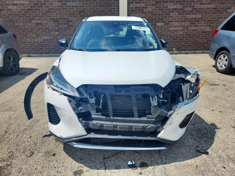 2021 NISSAN KICKS S 5