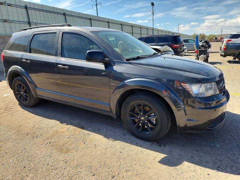 2020 DODGE JOURNEY SE 4