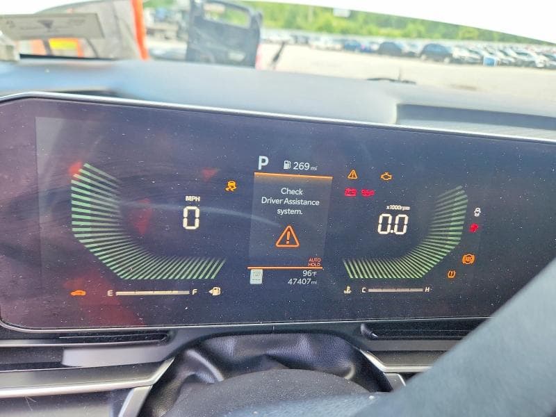 2025 KIA CARNIVAL LXS 9