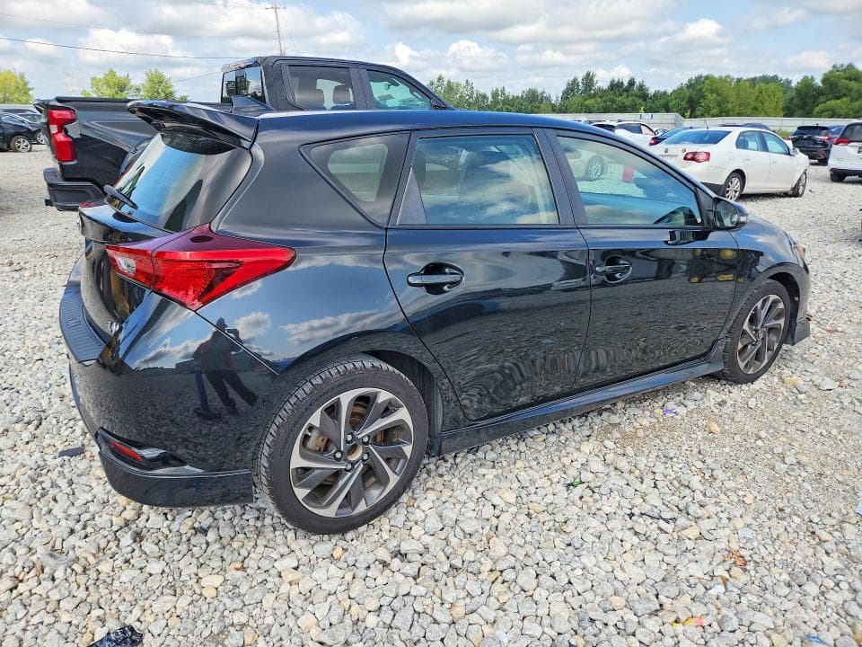 2017 TOYOTA COROLLA IM BASE 3