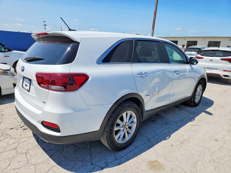 2020 KIA SORENTO S 3