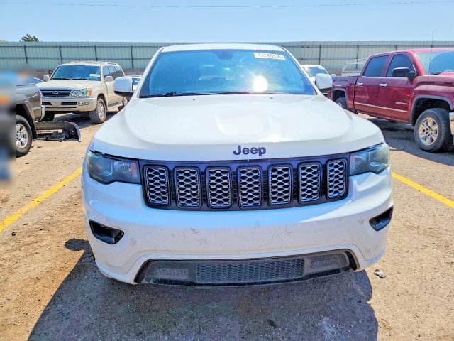 2018 JEEP GRAND CHEROKEE LAREDO 5