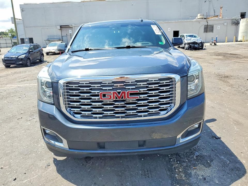 2019 GMC YUKON DENALI 5