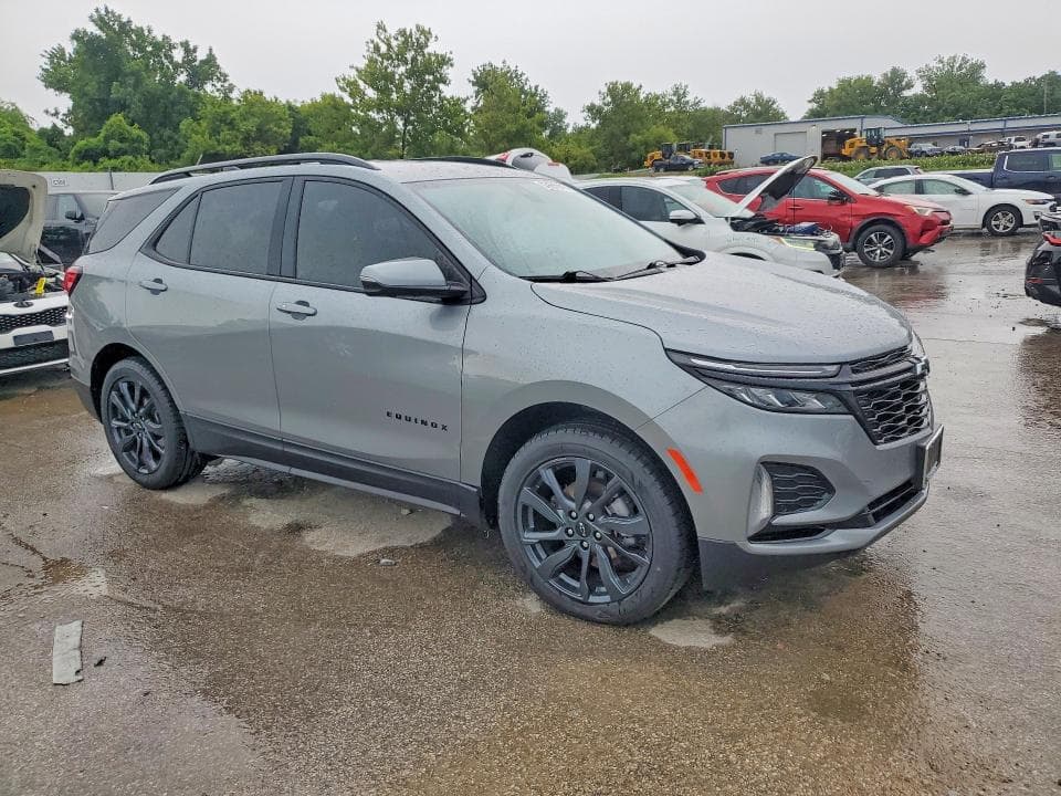 2024 CHEVROLET EQUINOX RS 4