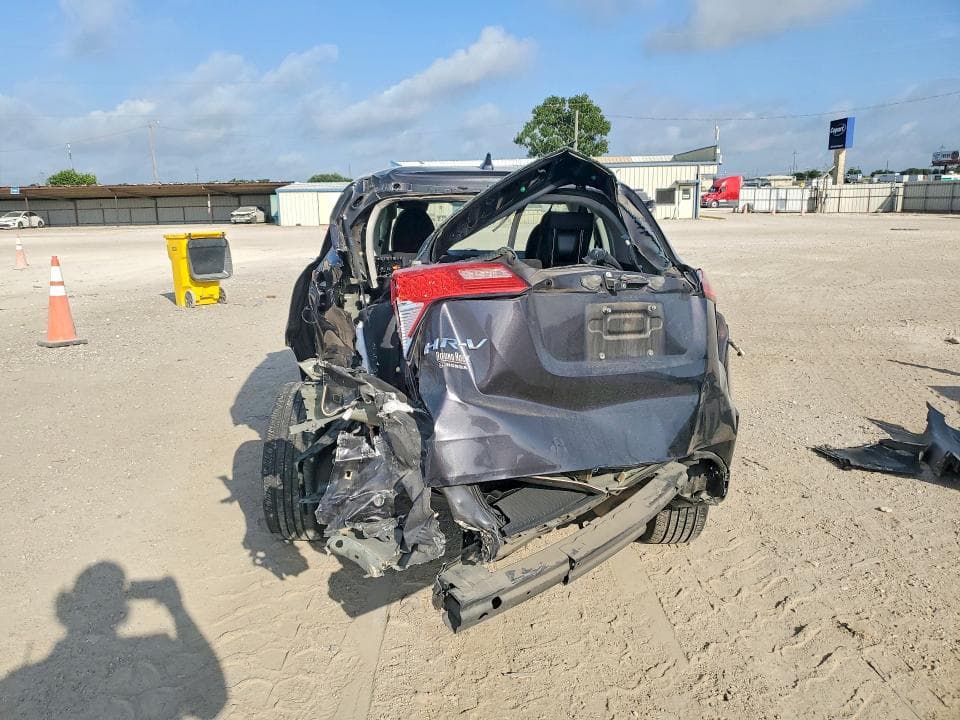 2017 HONDA HR-V LX 6